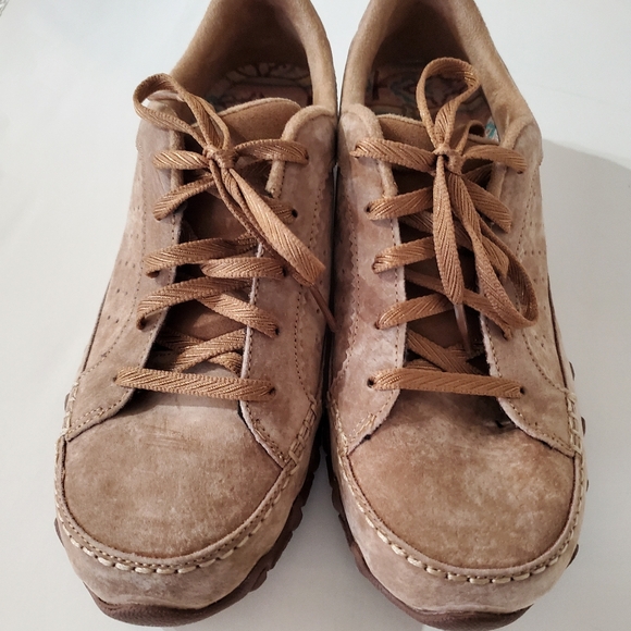 SKECHERS Women 9 Brown Suede Relaxed Fit Air Cooled 44703 Comfort Shoes Lace Up - Picture 6 of 16